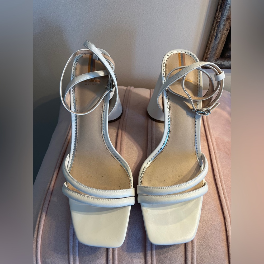 Sam Edelman
Kia Heels size 11 White